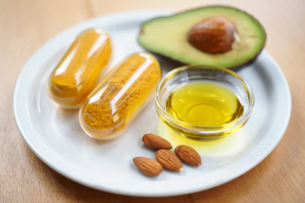 Gélules de curcuma pipérine avec sources de lipides